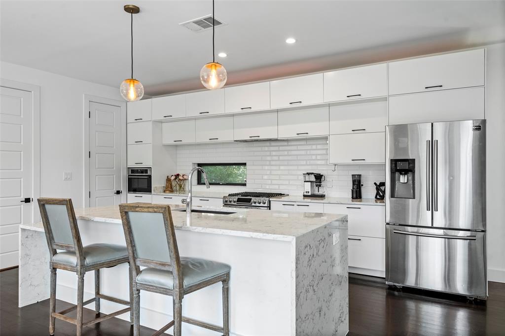 4587 Virginia Avenue, Dallas, TX 75204 4587 Virginia Avenue, Dallas, TX 75204