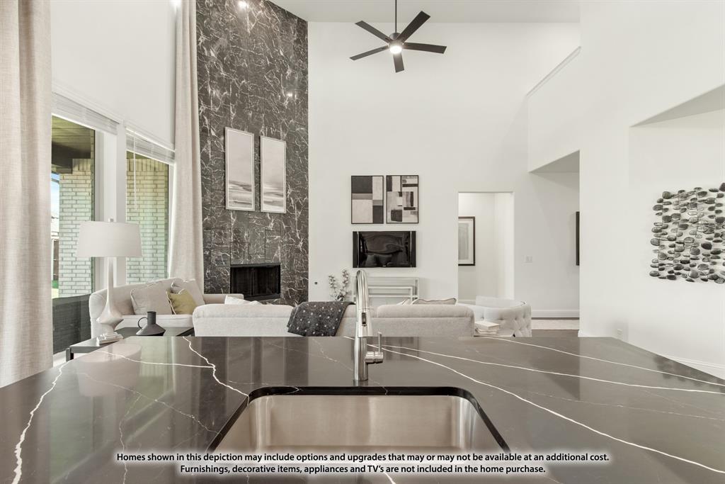 528 Sanctuary Drive, Waxahachie, TX 75165