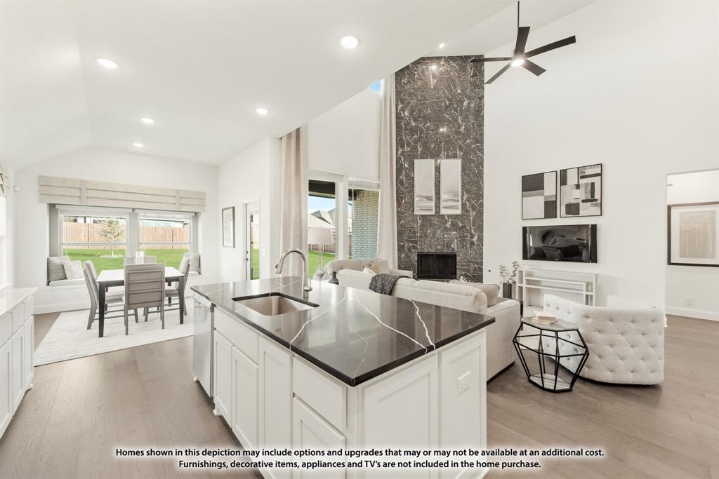 528 Sanctuary Drive, Waxahachie, TX 75165