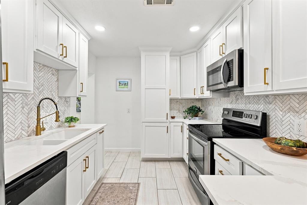 346 Classen Drive, Dallas, TX 75218