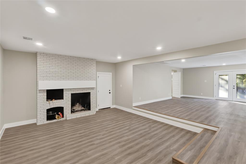 209 W 9th Street, Kemp, TX 75143 209 W 9th Street, Kemp, TX 75143