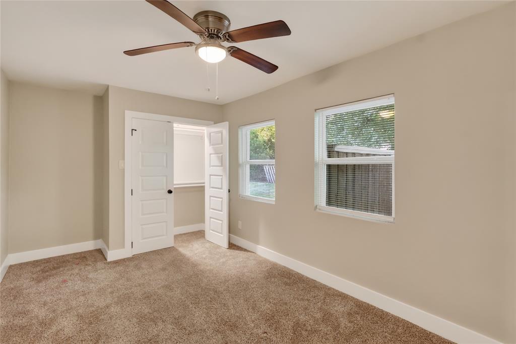 209 W 9th Street, Kemp, TX 75143