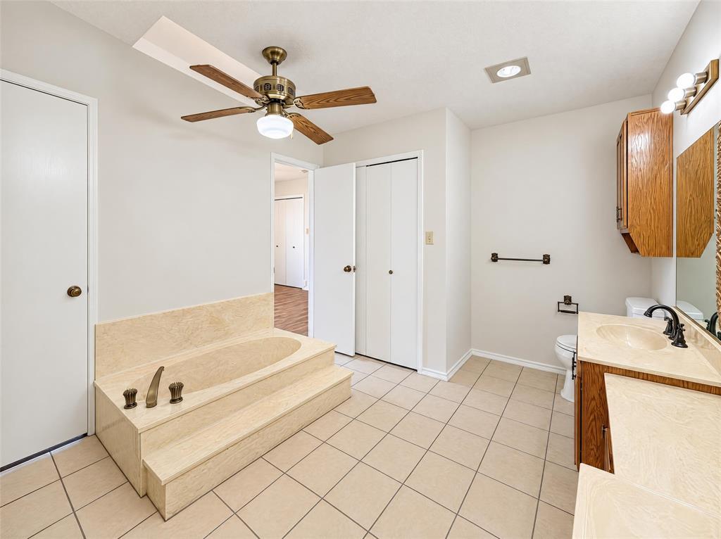 1226 Sequoia Drive, DeSoto, TX 75115