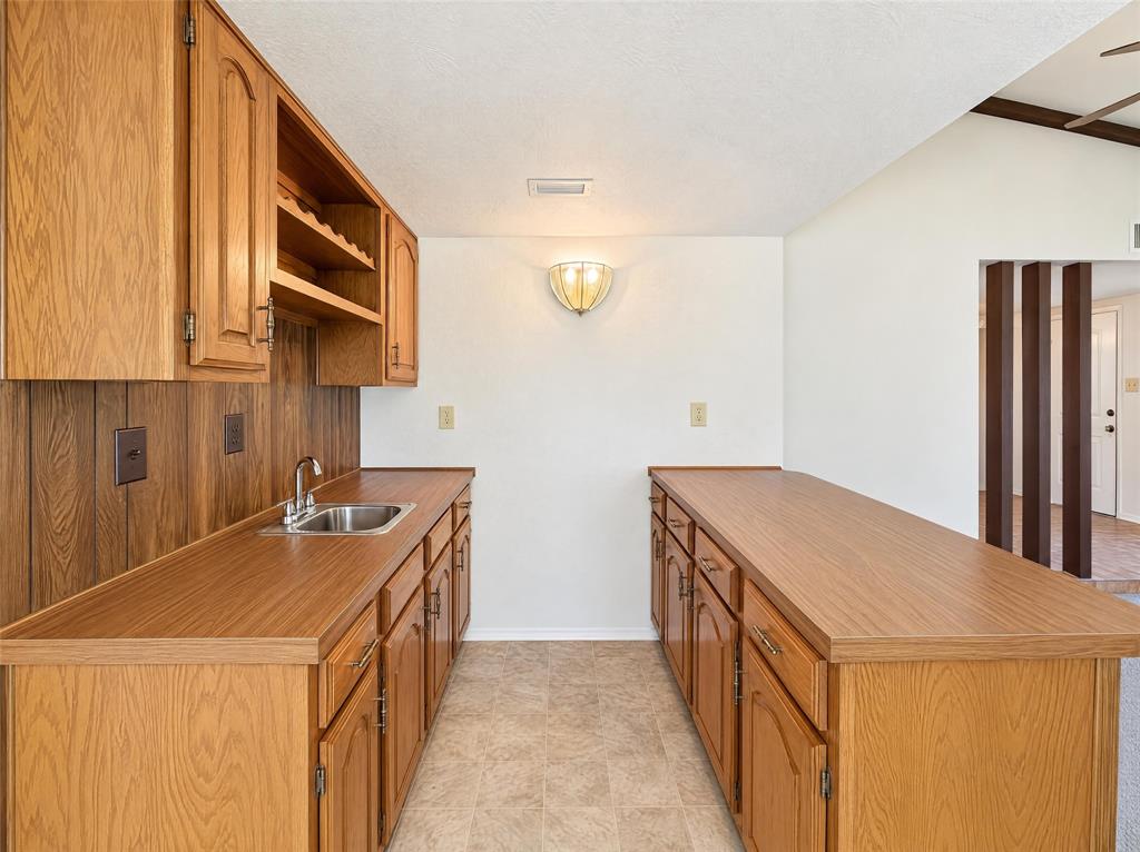 1226 Sequoia Drive, DeSoto, TX 75115