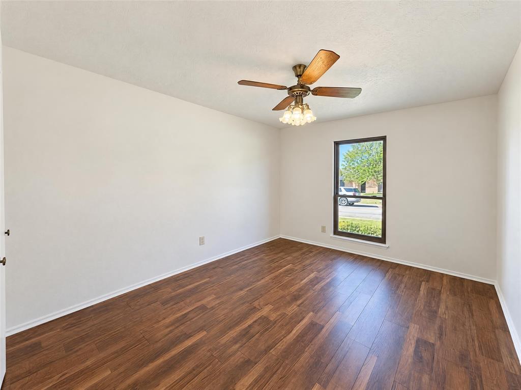 1226 Sequoia Drive, DeSoto, TX 75115