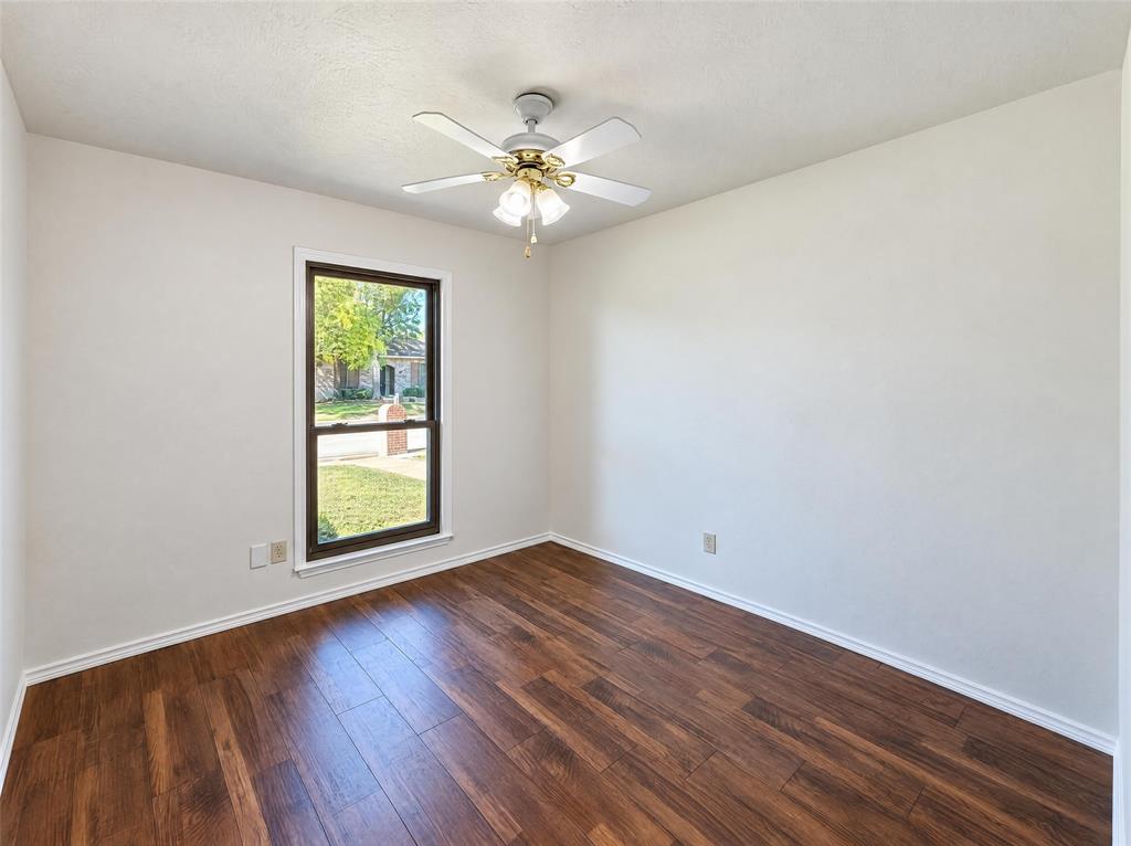 1226 Sequoia Drive, DeSoto, TX 75115