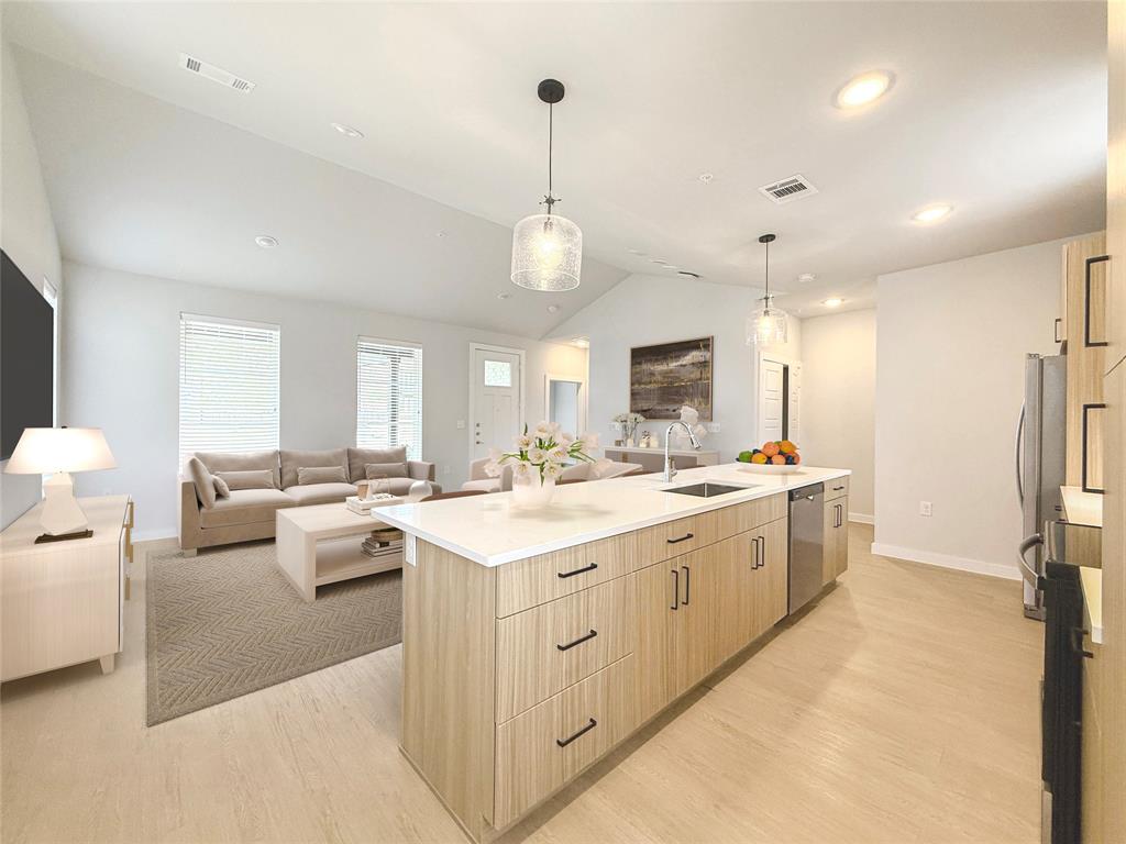 15829 Bear Trap Way, #Floorplan B1 - Unit 107, Frisco, TX 75033
