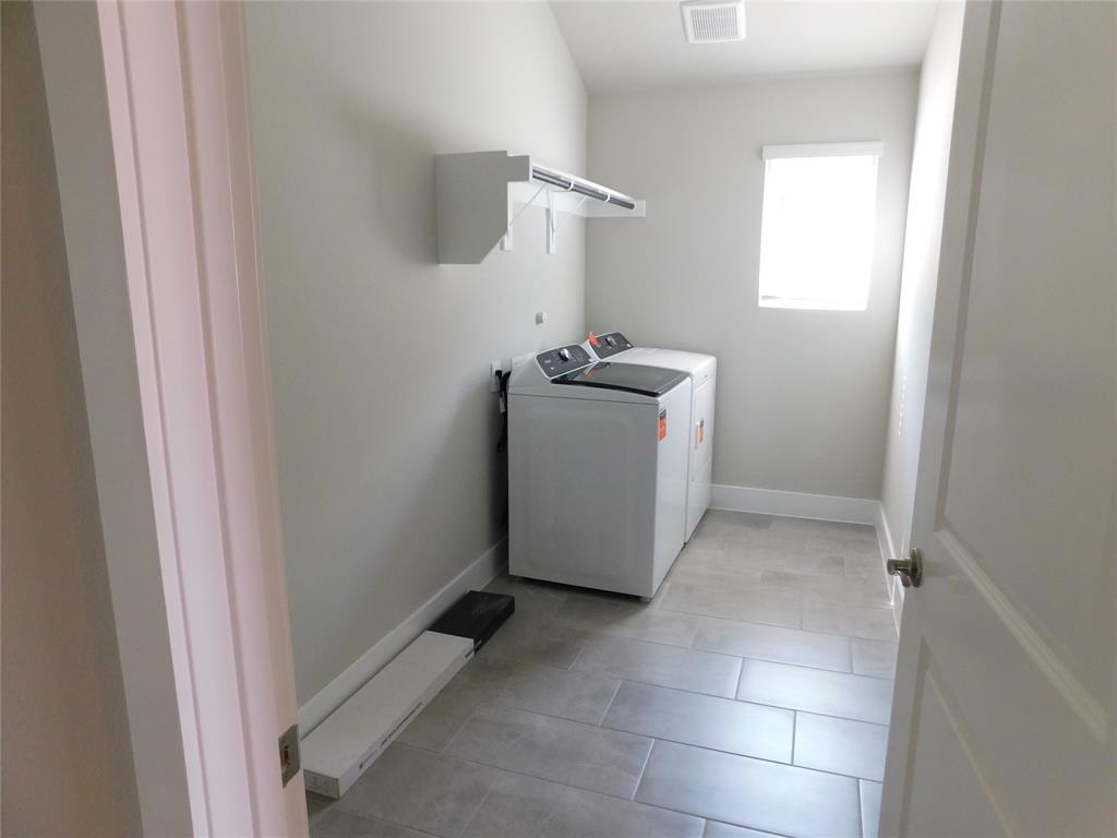 1407 Buck Run Drive, Princeton, TX 75071