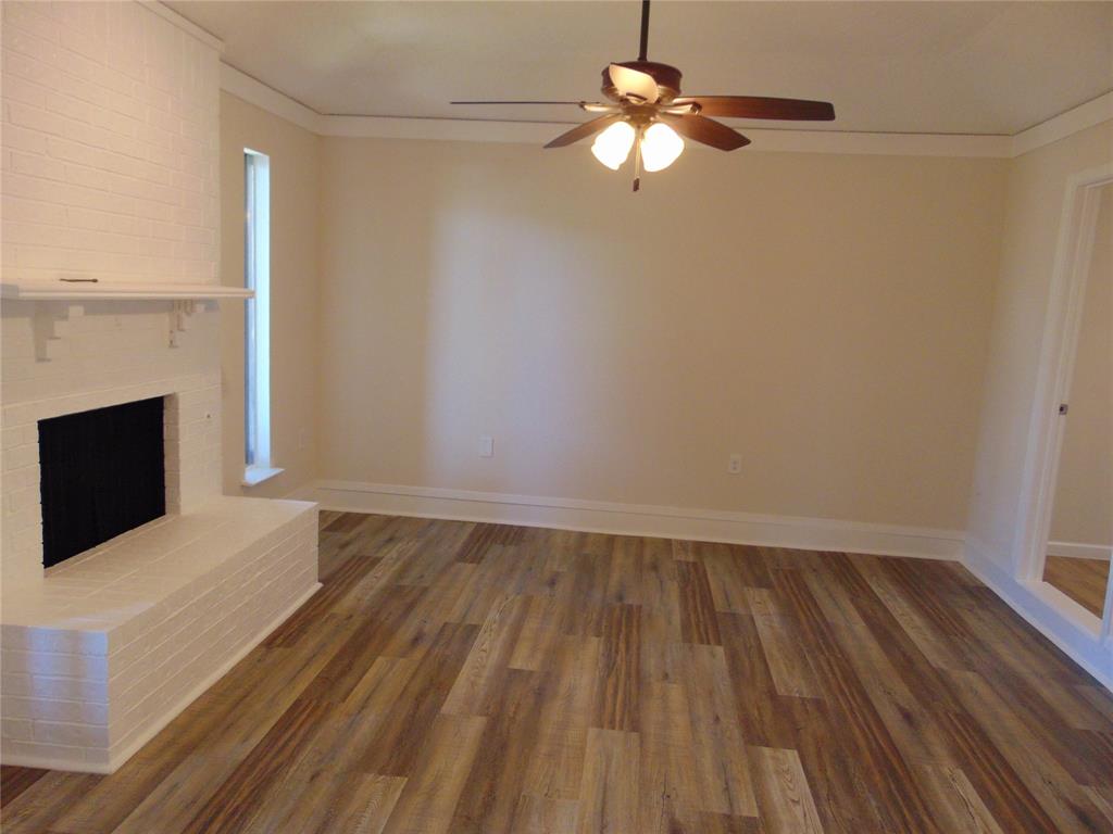 809 Broadmoor Drive, Mesquite, TX 75149 809 Broadmoor Drive, Mesquite, TX 75149