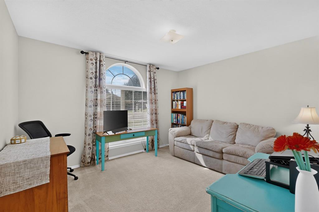 317 Sagebrush Lane, Waxahachie, TX 75165