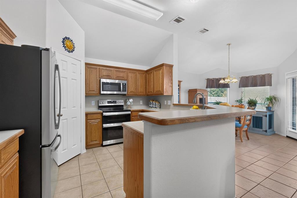 317 Sagebrush Lane, Waxahachie, TX 75165