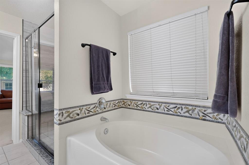 317 Sagebrush Lane, Waxahachie, TX 75165