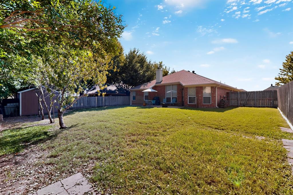 317 Sagebrush Lane, Waxahachie, TX 75165