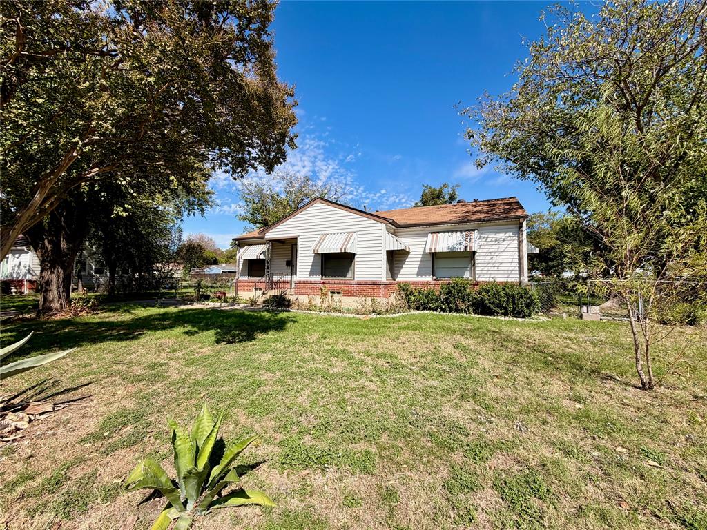 11853 Rupley Lane, Dallas, TX 75218