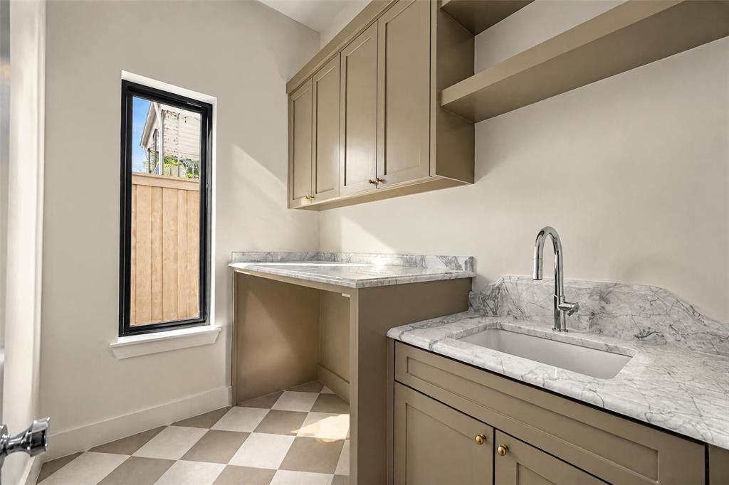 6106 Revere Place, Dallas, TX 75214