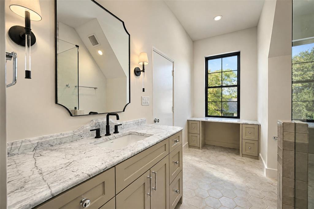 6106 Revere Place, Dallas, TX 75214