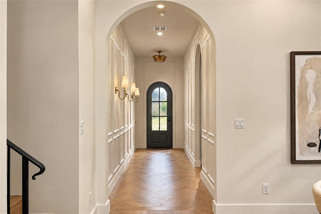 6106 Revere Place, Dallas, TX 75214