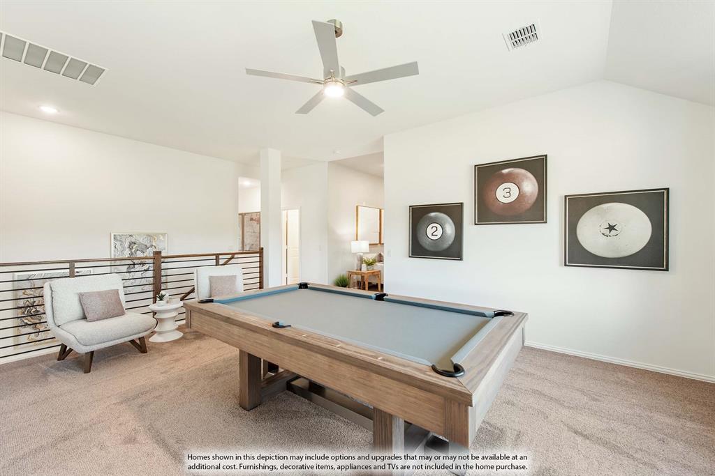 556 Holiday Avenue, Waxahachie, TX 75165