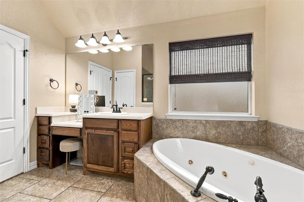 321 Canterbury Road, Waco, TX 76712