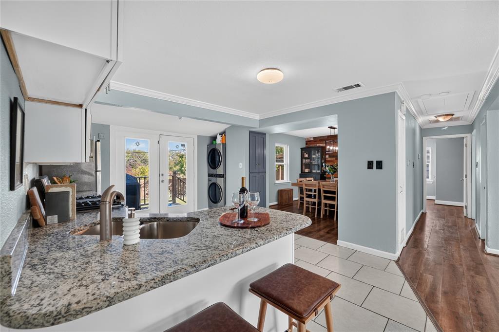 1812 Spring Lake Drive, Mesquite, TX 75149