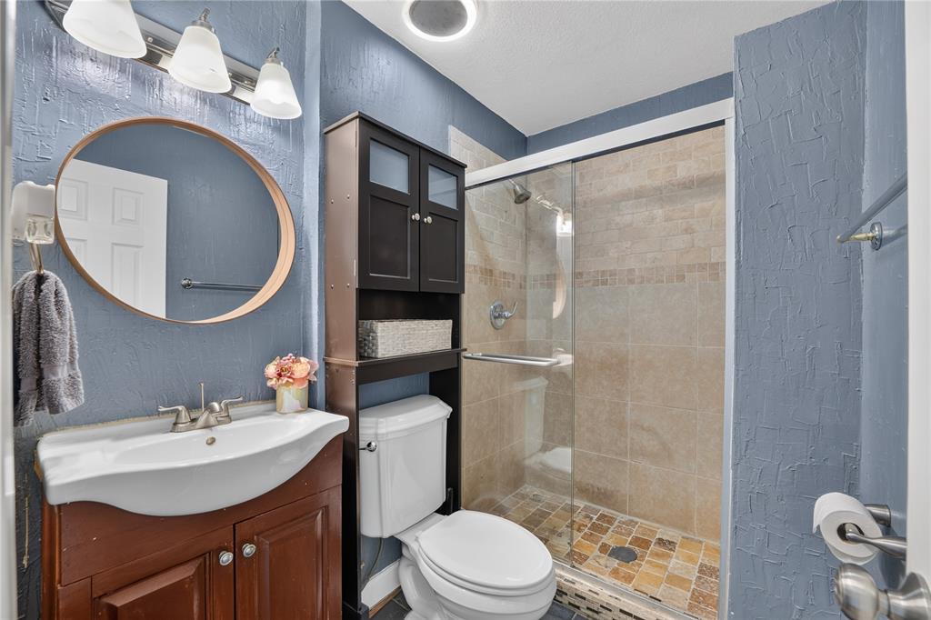 1812 Spring Lake Drive, Mesquite, TX 75149