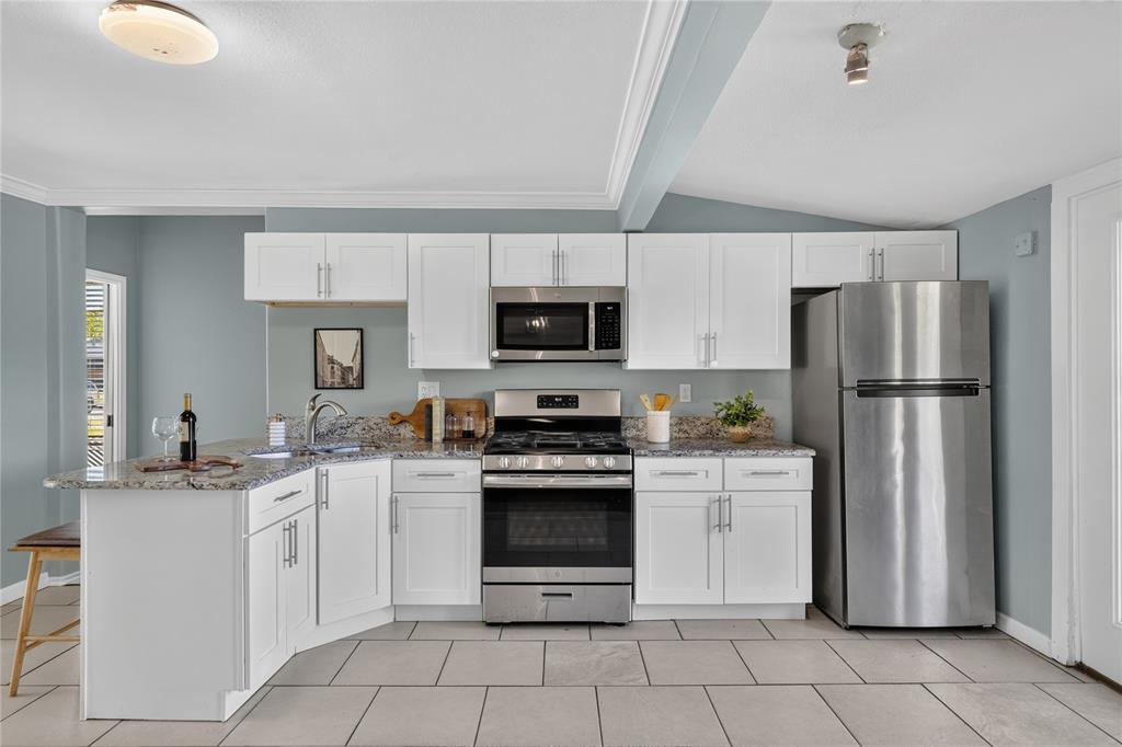 1812 Spring Lake Drive, Mesquite, TX 75149