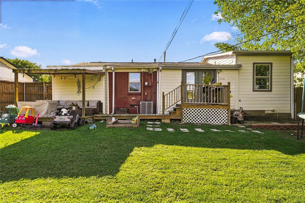 1812 Spring Lake Drive, Mesquite, TX 75149