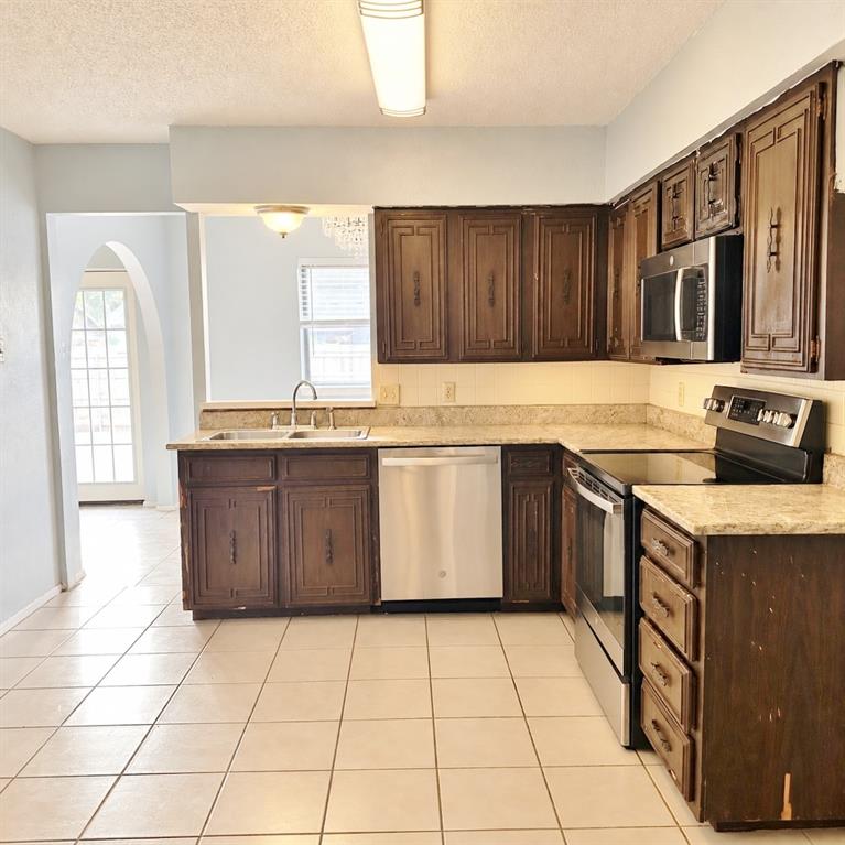 2705 Springlake Court, Irving, TX 75060