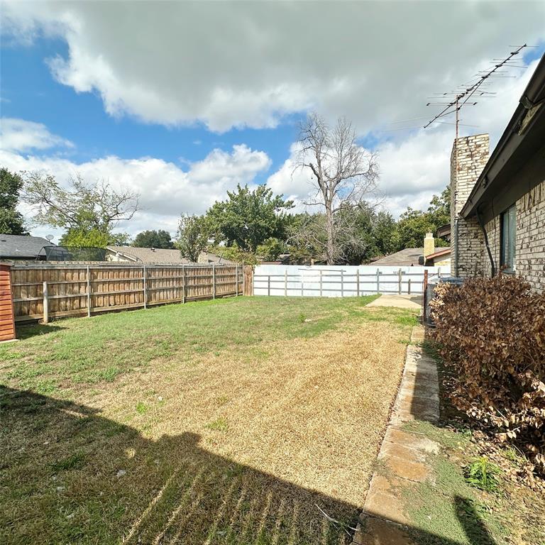 2705 Springlake Court, Irving, TX 75060