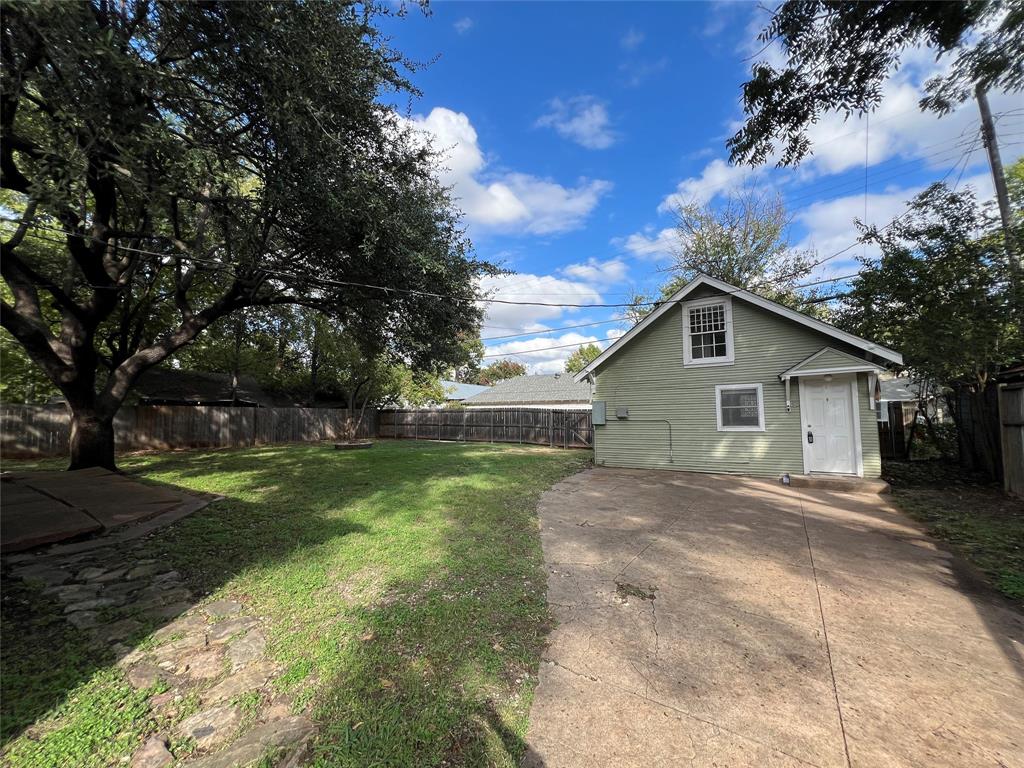 218 N Windomere, #C, Dallas, TX 75208