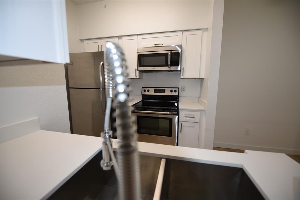 3701 Cedarplaza Lane, #307, Dallas, TX 75209