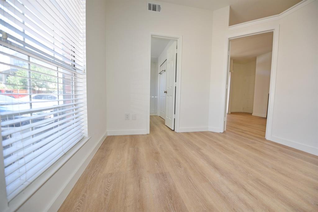 3701 Cedarplaza Lane, #307, Dallas, TX 75209