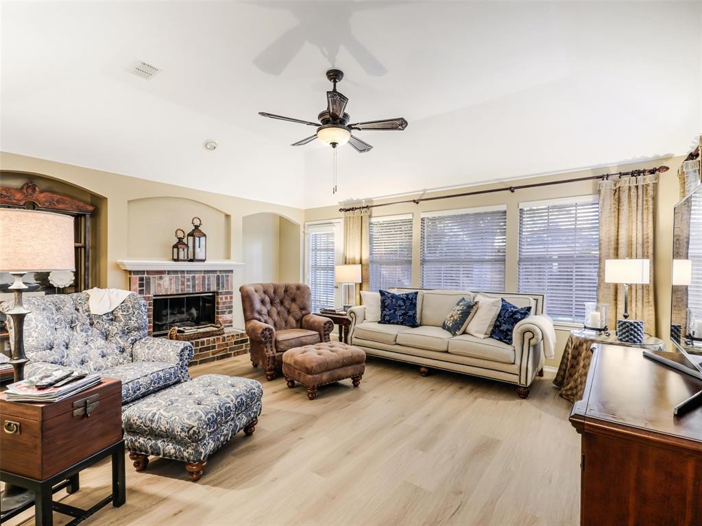 9021 Azinger Drive, Plano, TX 75025