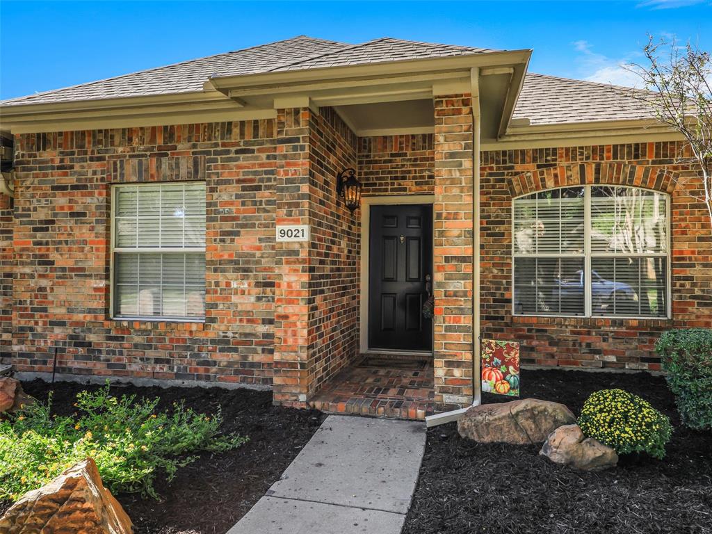 9021 Azinger Drive, Plano, TX 75025 9021 Azinger Drive, Plano, TX 75025