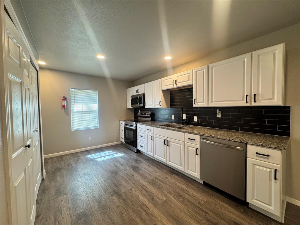 2707 Cross Street, Dallas, TX 75210