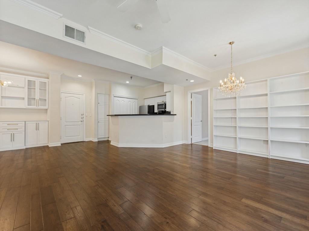3400 Welborn Street, #316, Dallas, TX 75219