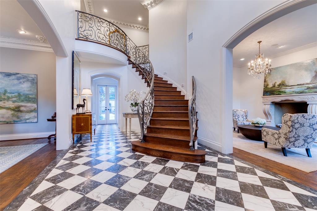 6131 Park Lane, Dallas, TX 75225 6131 Park Lane, Dallas, TX 75225