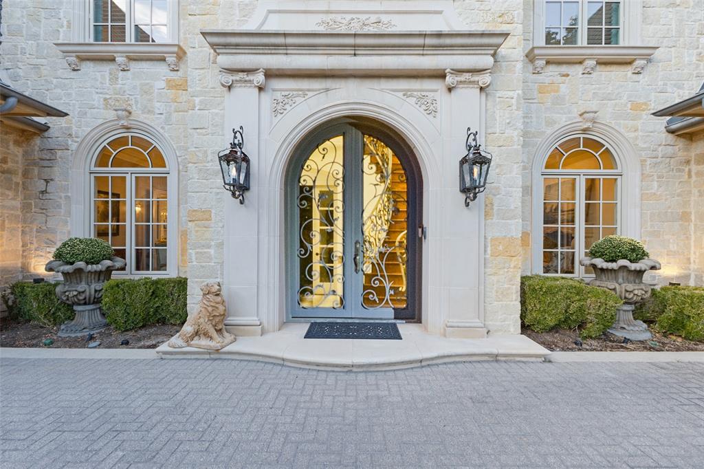6131 Park Lane, Dallas, TX 75225 6131 Park Lane, Dallas, TX 75225