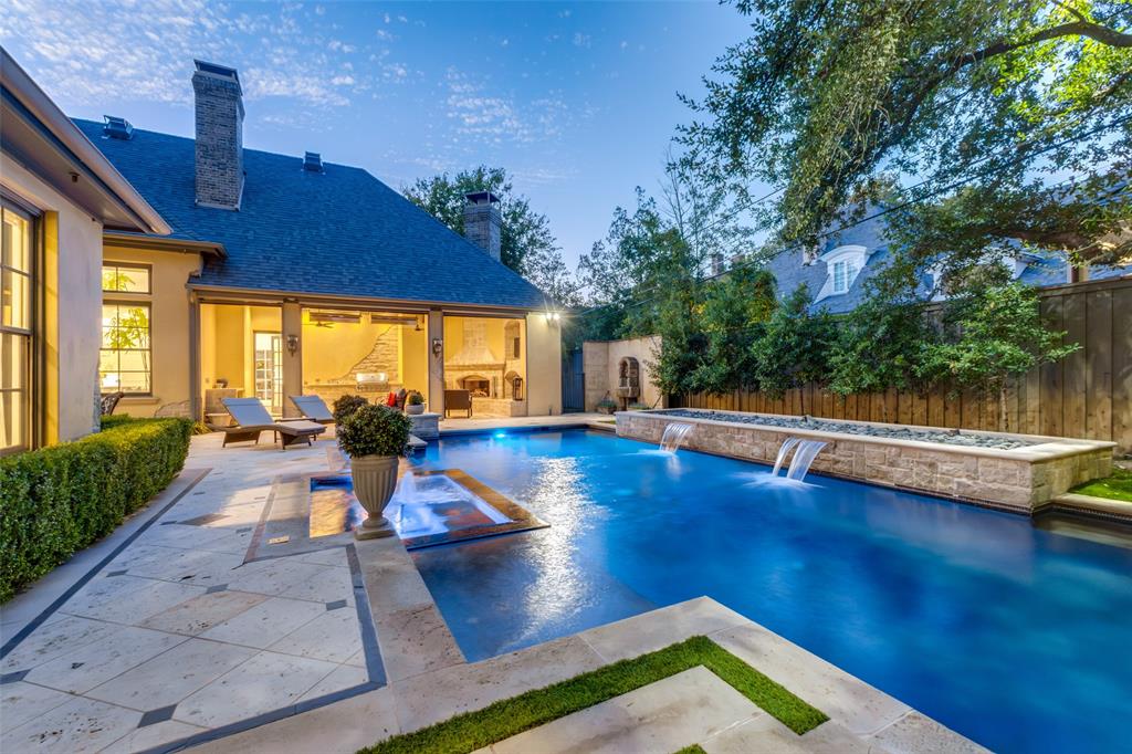 6131 Park Lane, Dallas, TX 75225