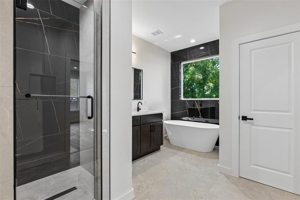 3324 Navaro Street, Dallas, TX 75212