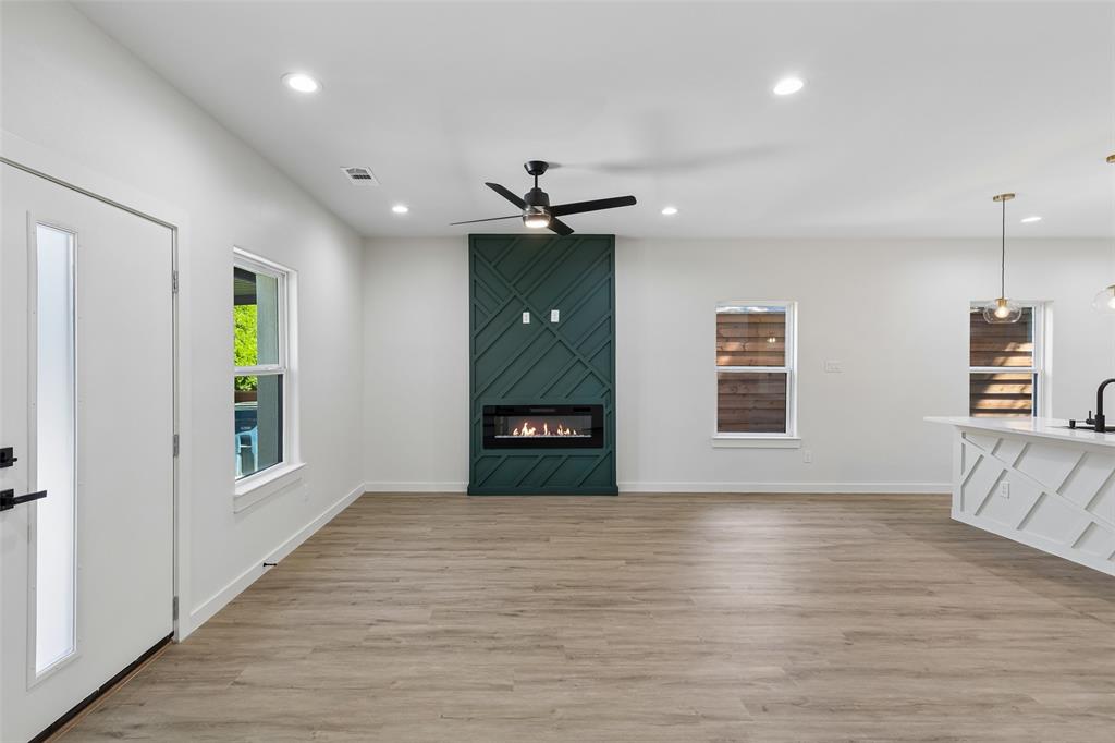 3324 Navaro Street, Dallas, TX 75212
