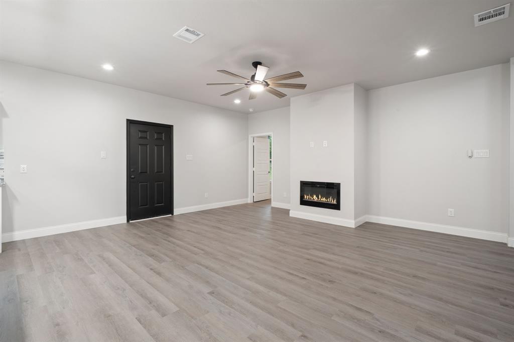 646 County Road 4109, Greenville, TX 75401 646 County Road 4109, Greenville, TX 75401
