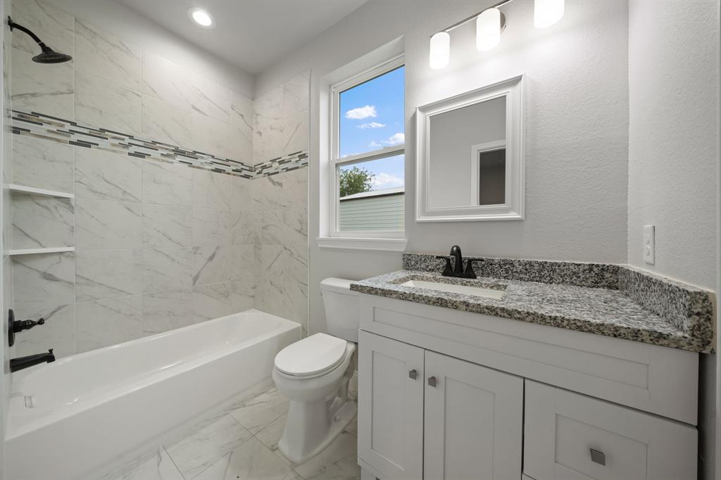646 County Road 4109, Greenville, TX 75401