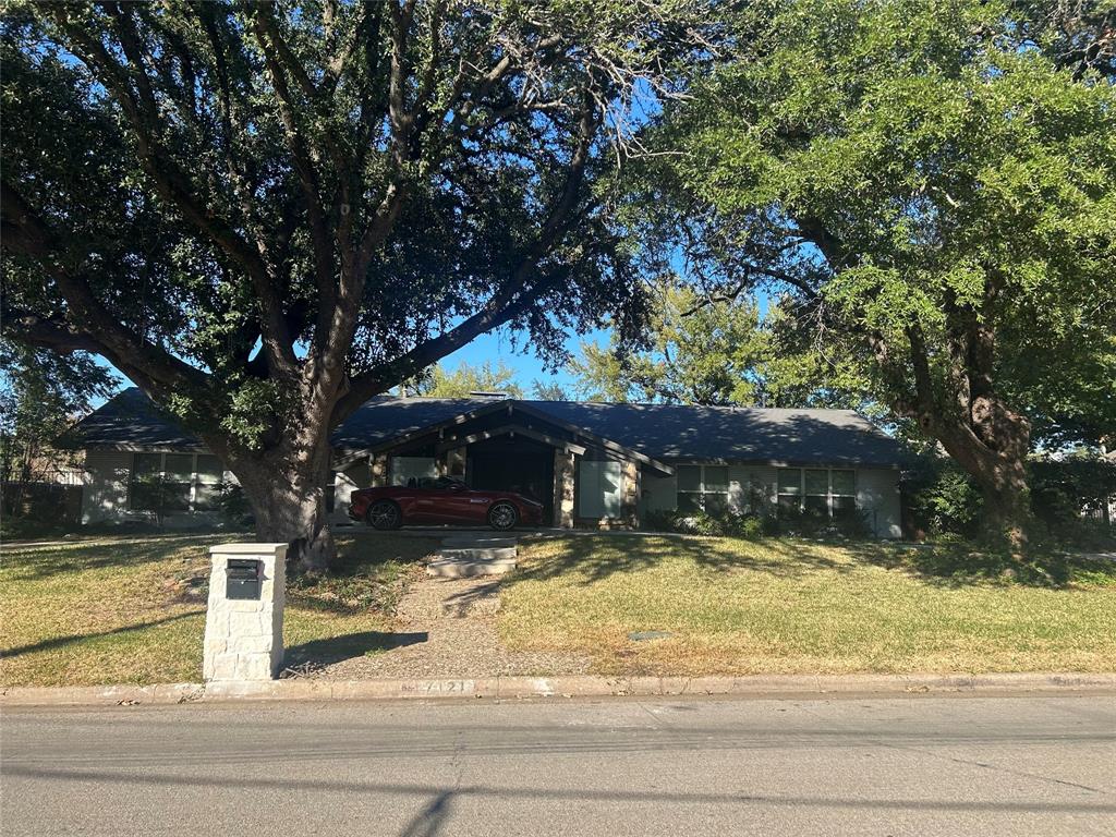 7121 Kendallwood Drive, Dallas, TX 75240 7121 Kendallwood Drive, Dallas, TX 75240