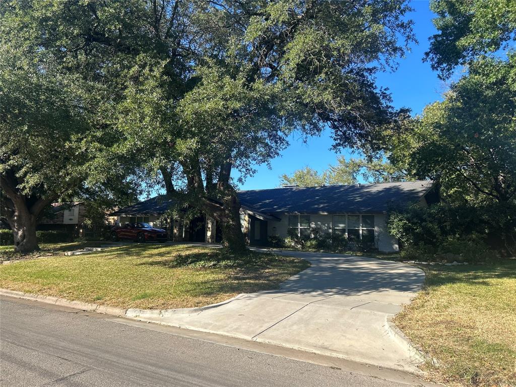 7121 Kendallwood Drive, Dallas, TX 75240