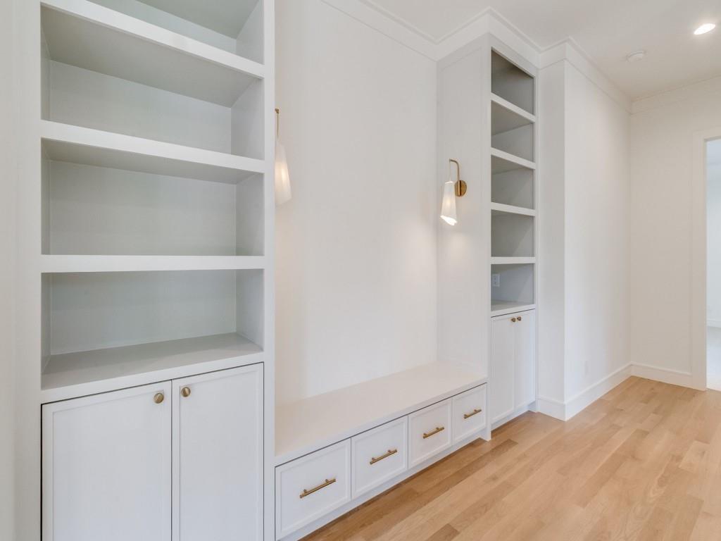 1622 Old Gate Lane, Dallas, TX 75218