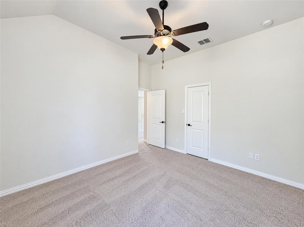 6715 Winding Valley Trail, Rowlett, TX 75089