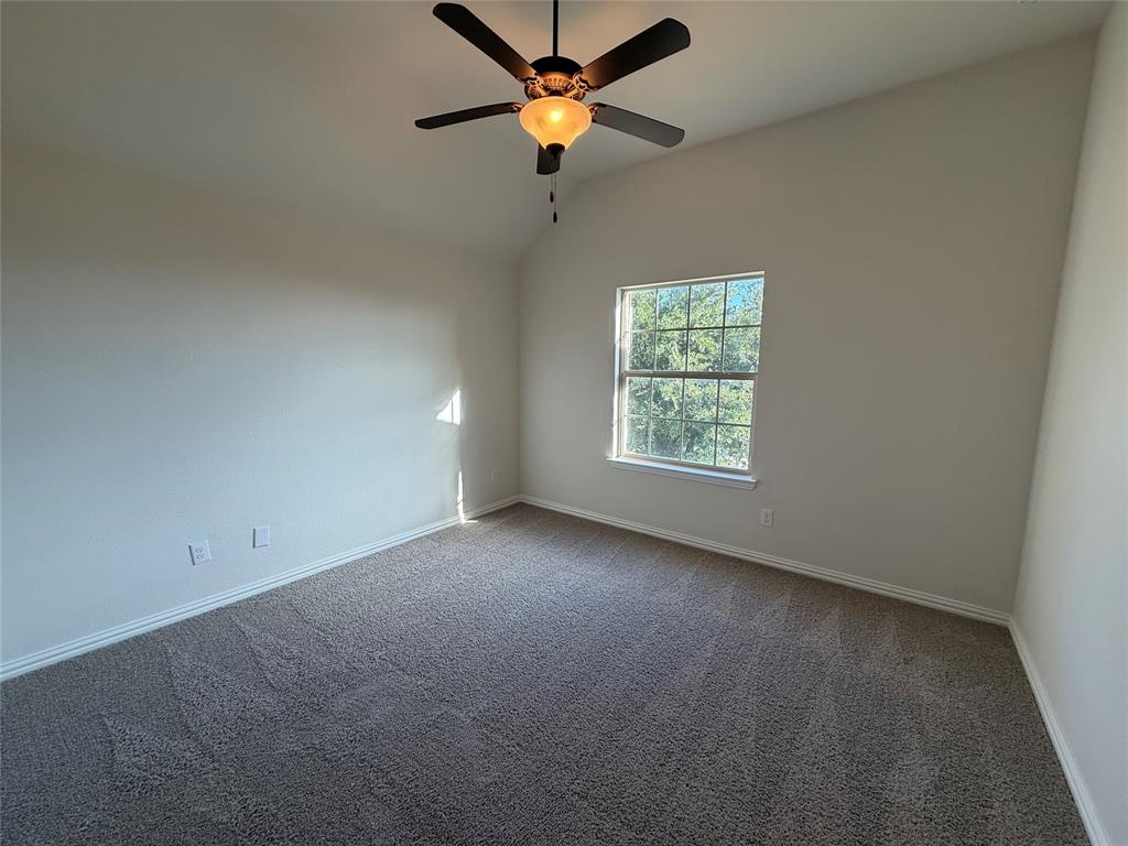 6715 Winding Valley Trail, Rowlett, TX 75089
