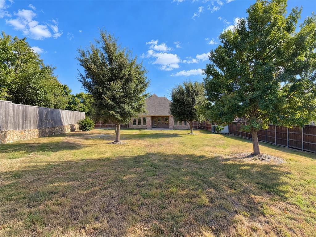 6715 Winding Valley Trail, Rowlett, TX 75089