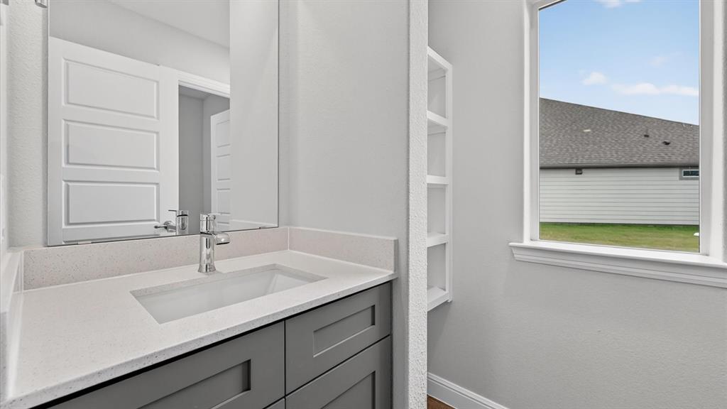10425 SUNSET SHORE Drive, Grand Prairie, TX 76065